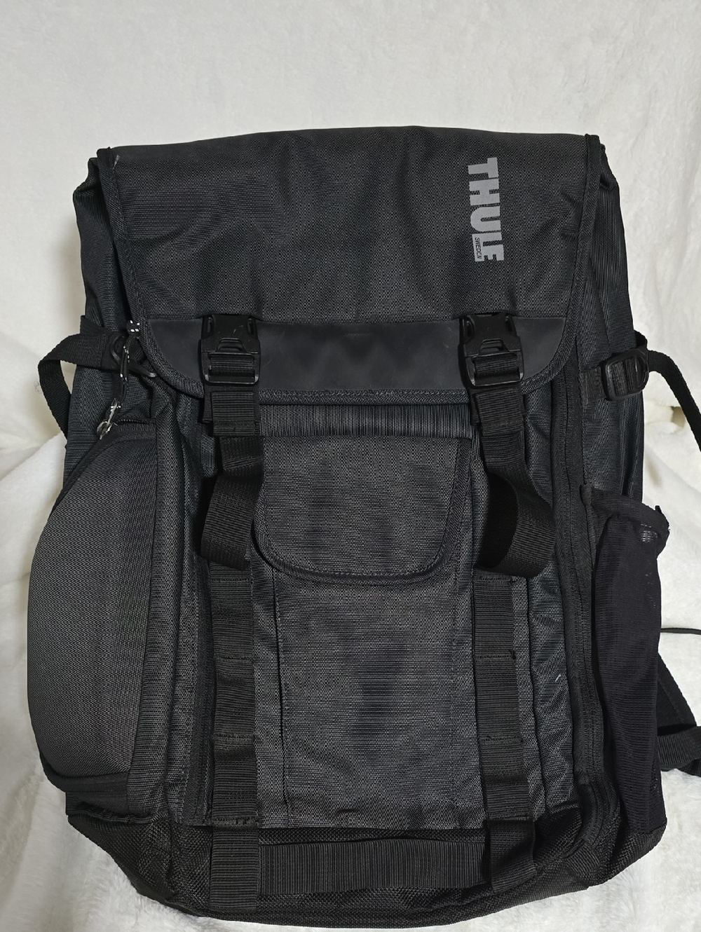 Thule Black Men's Tactical-Style Convertible Backpack
